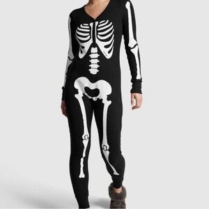 Victoria’s Secret Pink Skeleton One Piece Bodysuit Pajamas Women’s Size Large